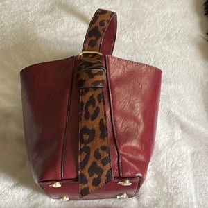 Bucket Cheetah Purse